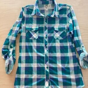 Bella D Long Sleeve Button Down Shirt size Small (FM)